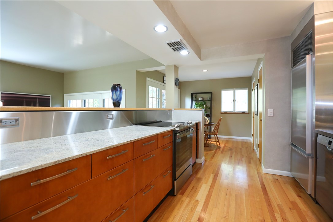 104 Troup Street Rochester, NY 14608 - Photo 20 of 50