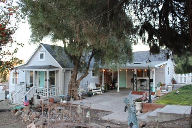 7250 Southside Road Hollister, CA 95023 - Photo 2 of 26