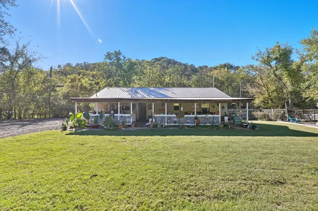 $274,900 | 196 Hartsville Pike, Carthage, TN 37030