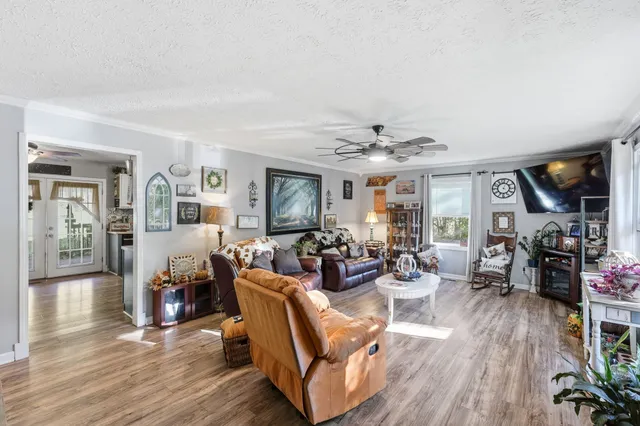 $274,900 | 196 Hartsville Pike, Carthage, TN 37030