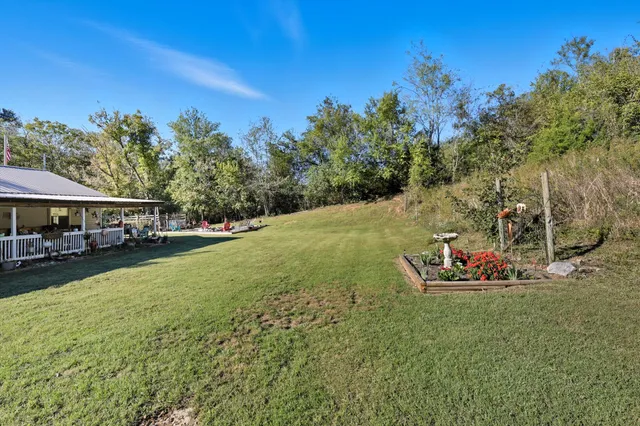 $274,900 | 196 Hartsville Pike, Carthage, TN 37030