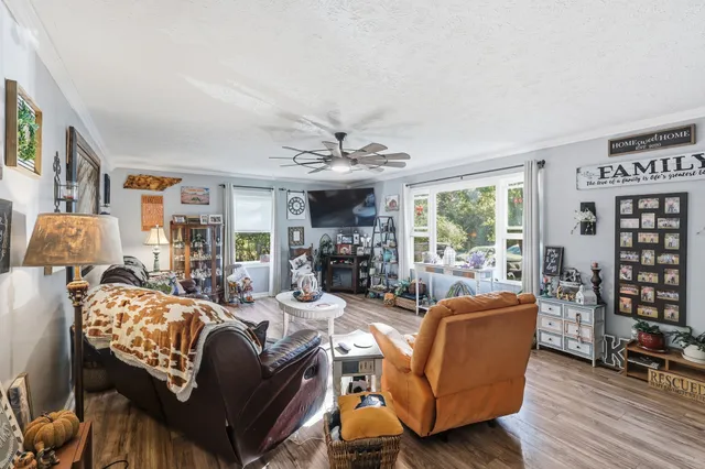 $274,900 | 196 Hartsville Pike, Carthage, TN 37030