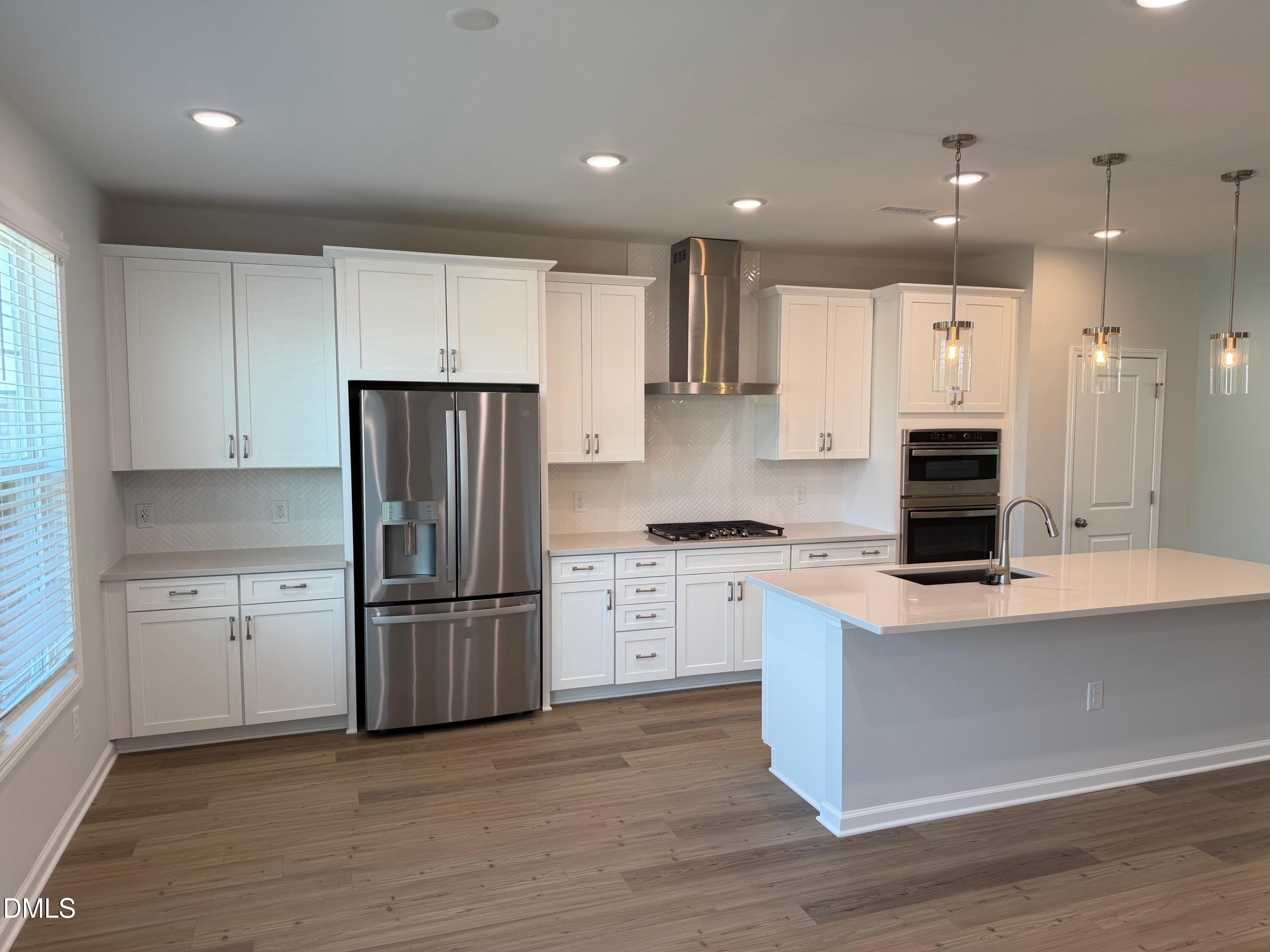 10030 Secluded Gdn Drive, Unit 192 Apex, NC 27523 - Photo 3 of 48 192.3 kitchen