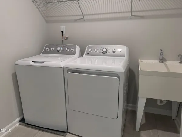 $515,000 | 10030 Secluded Gdn Drive, Unit 192, Apex, NC 27523