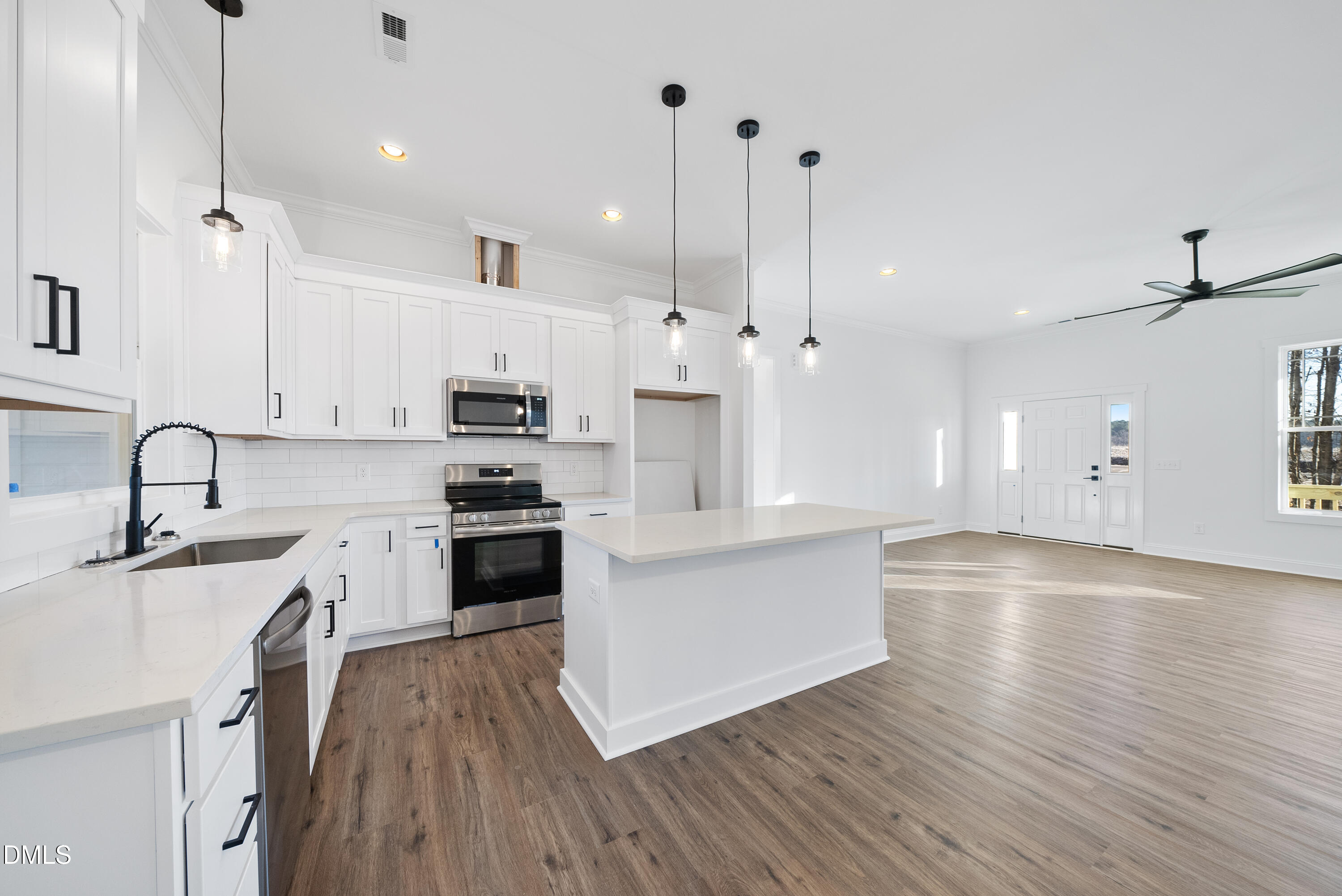 9200 West Old Spring Spring Hope, NC 27882 - Photo 4 of 31 DSC08700