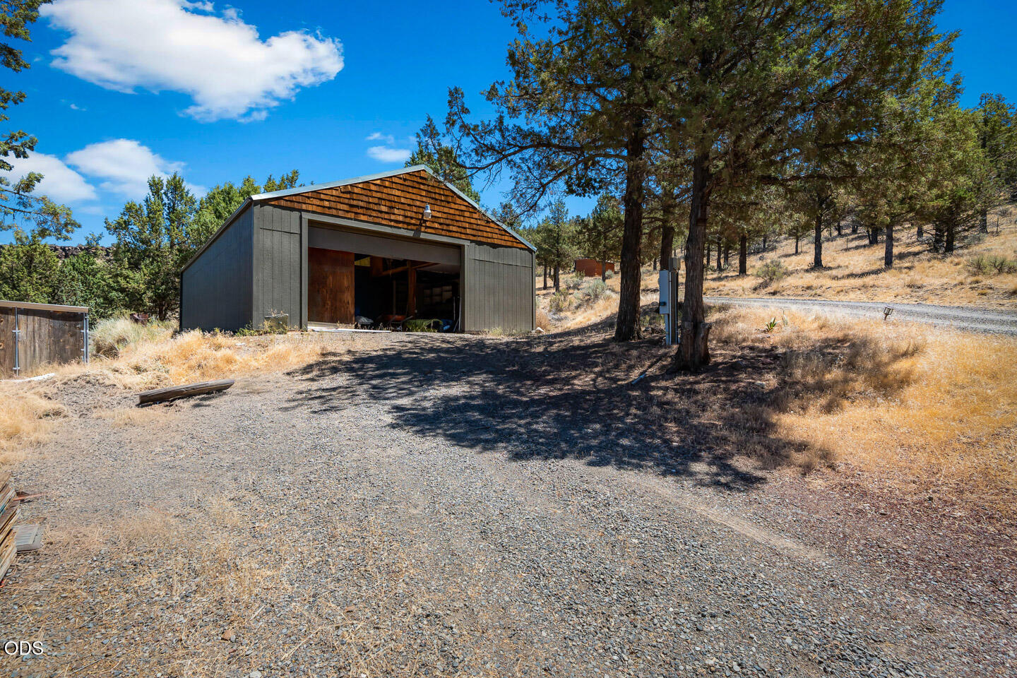 70090 McKenzie Canyon Road Sisters, OR 97759 - Photo 28 of 58