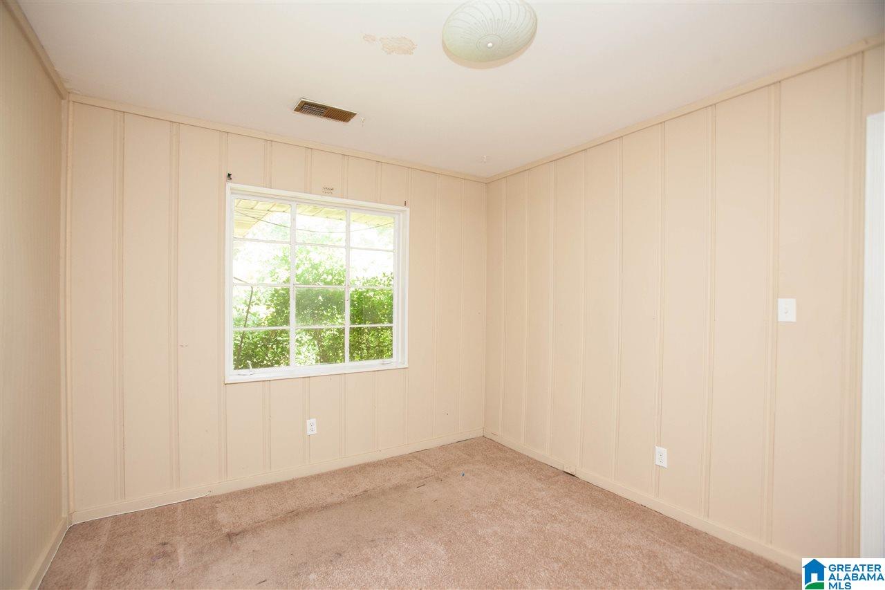 516 Karen Street Birmingham, AL 35228 - Photo 9 of 16