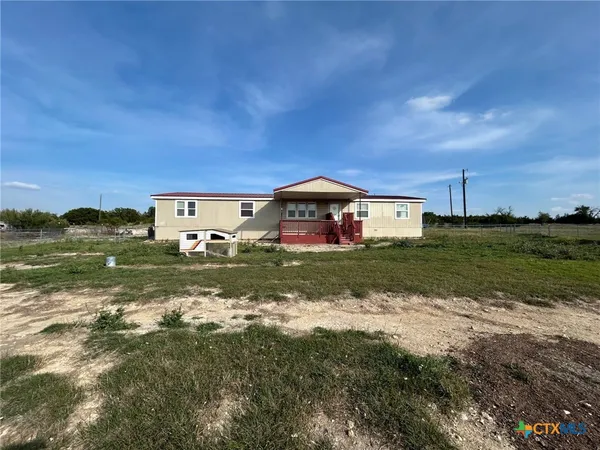 $425,000 | 850 Blakely Road, Gatesville, TX 76528