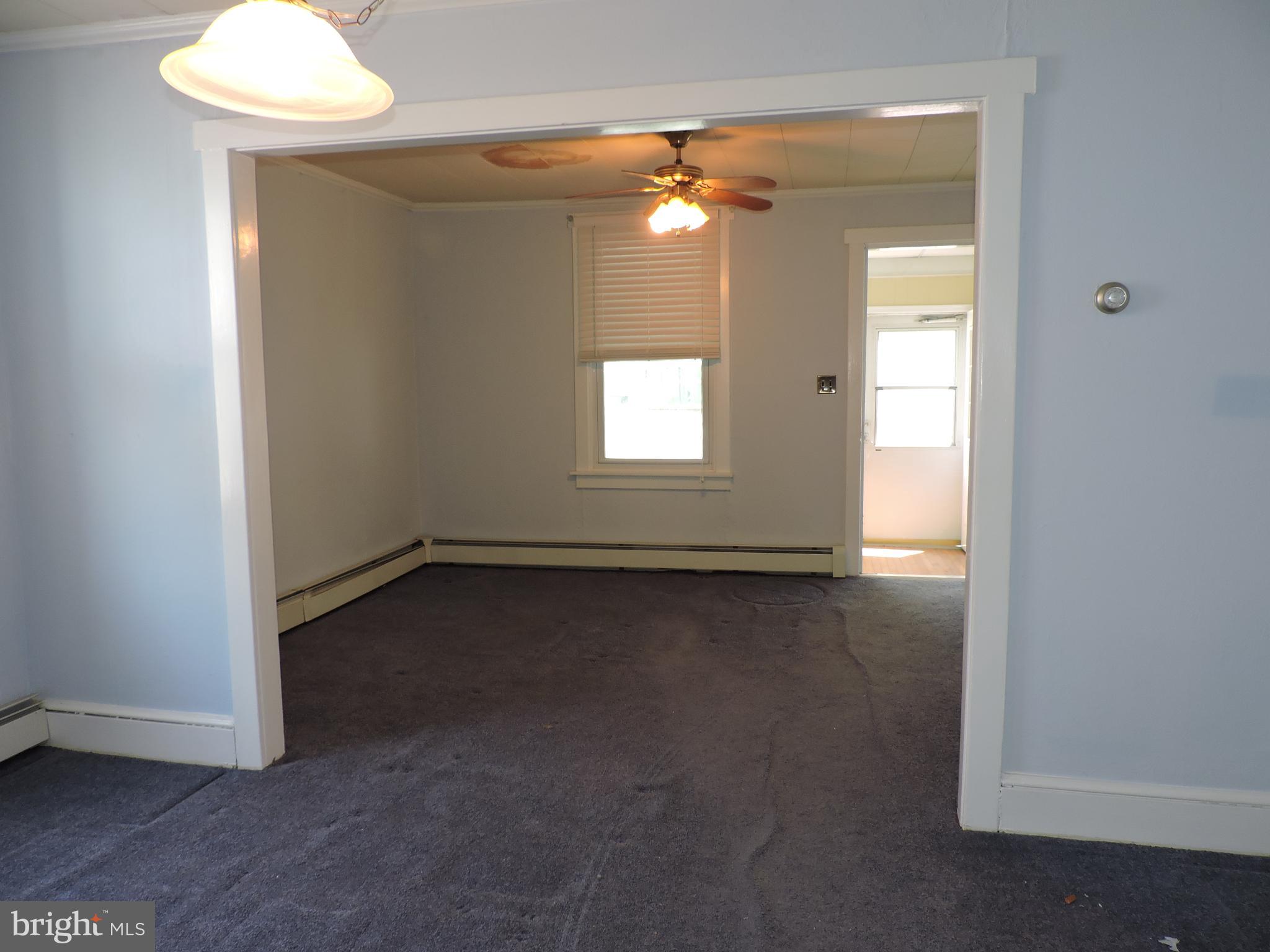 1116 Maple Street Conshohocken, PA 19428 - Photo 15 of 42 an empty room that has a window