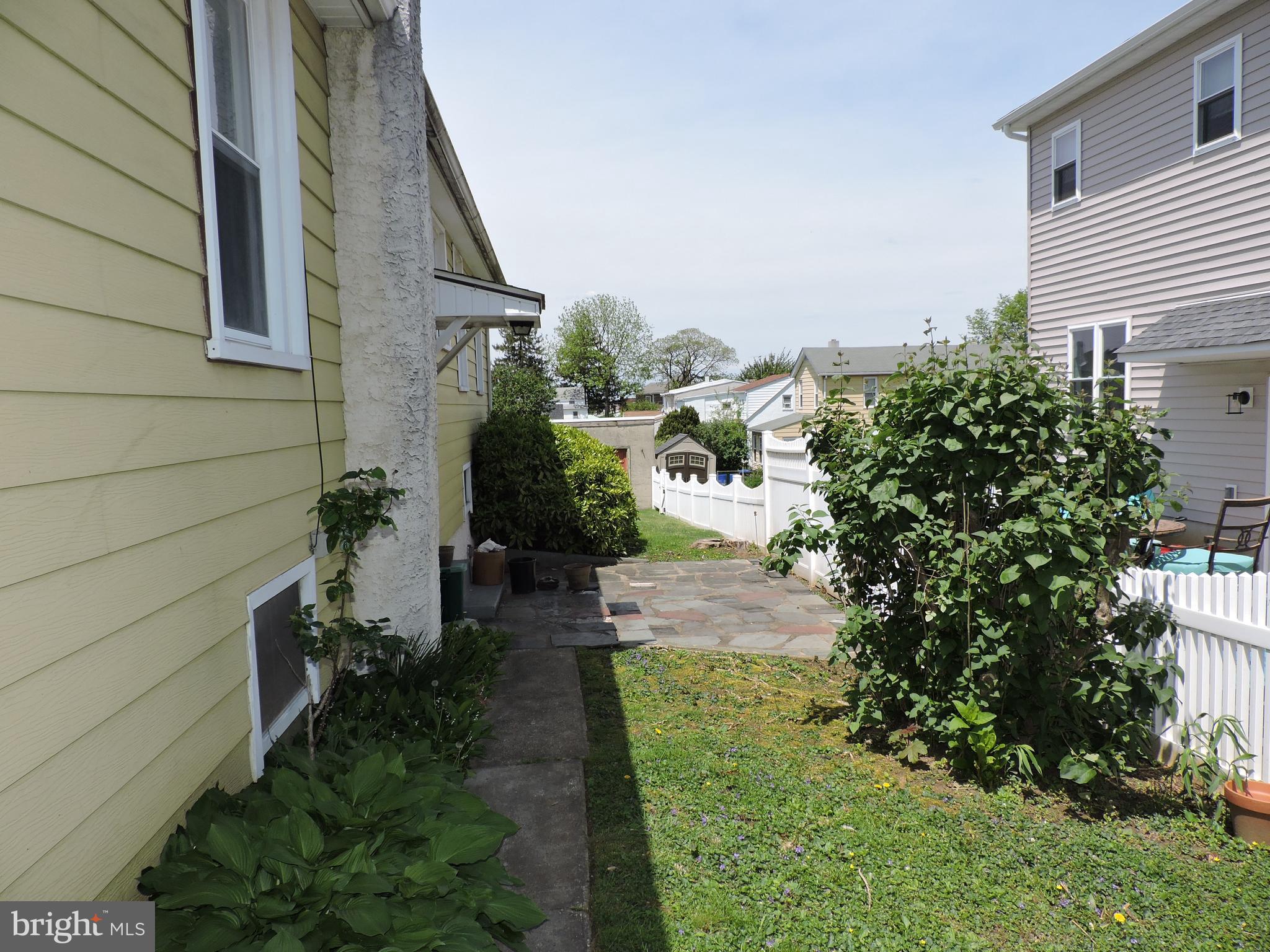 1116 Maple Street Conshohocken, PA 19428 - Photo 33 of 42 a view of a back yard of the house
