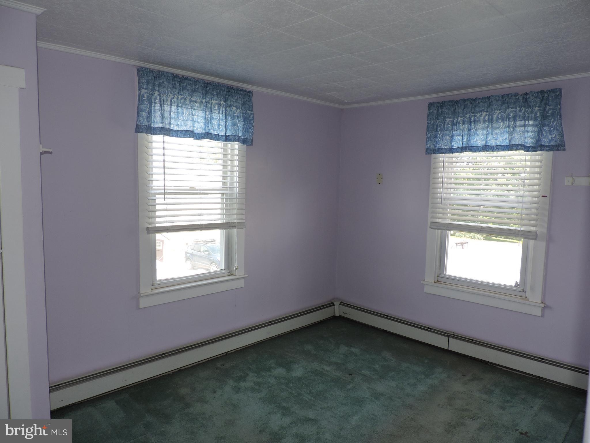 1116 Maple Street Conshohocken, PA 19428 - Photo 40 of 42 an empty room with a window