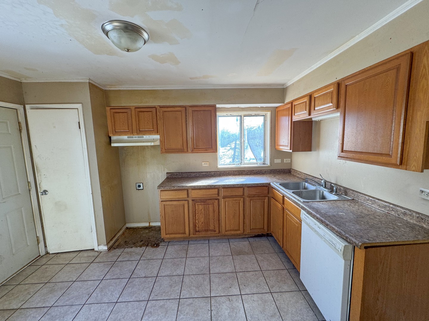 306 Winnebago Street Park Forest, IL 60466 - Photo 4 of 13