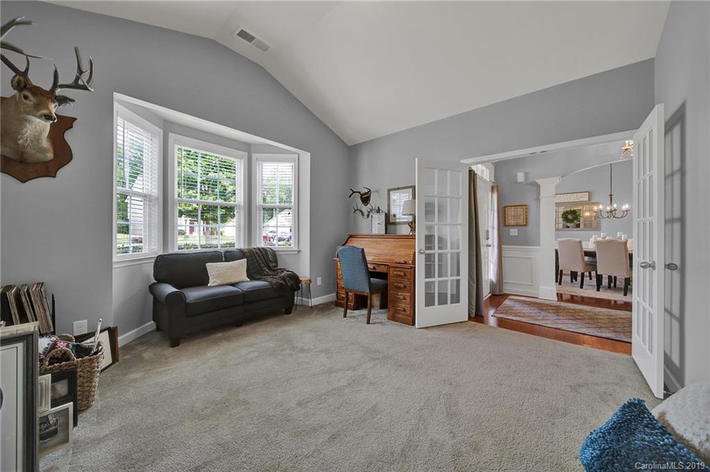 5084 Gladiola Way Tega Cay, SC 29708 - Photo 5 of 31 Gallery Image 5