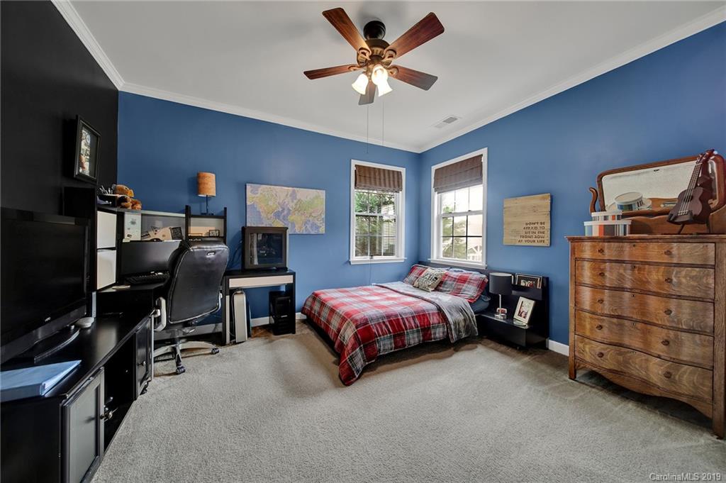 5084 Gladiola Way Tega Cay, SC 29708 - Photo 10 of 31 Gallery Image 10