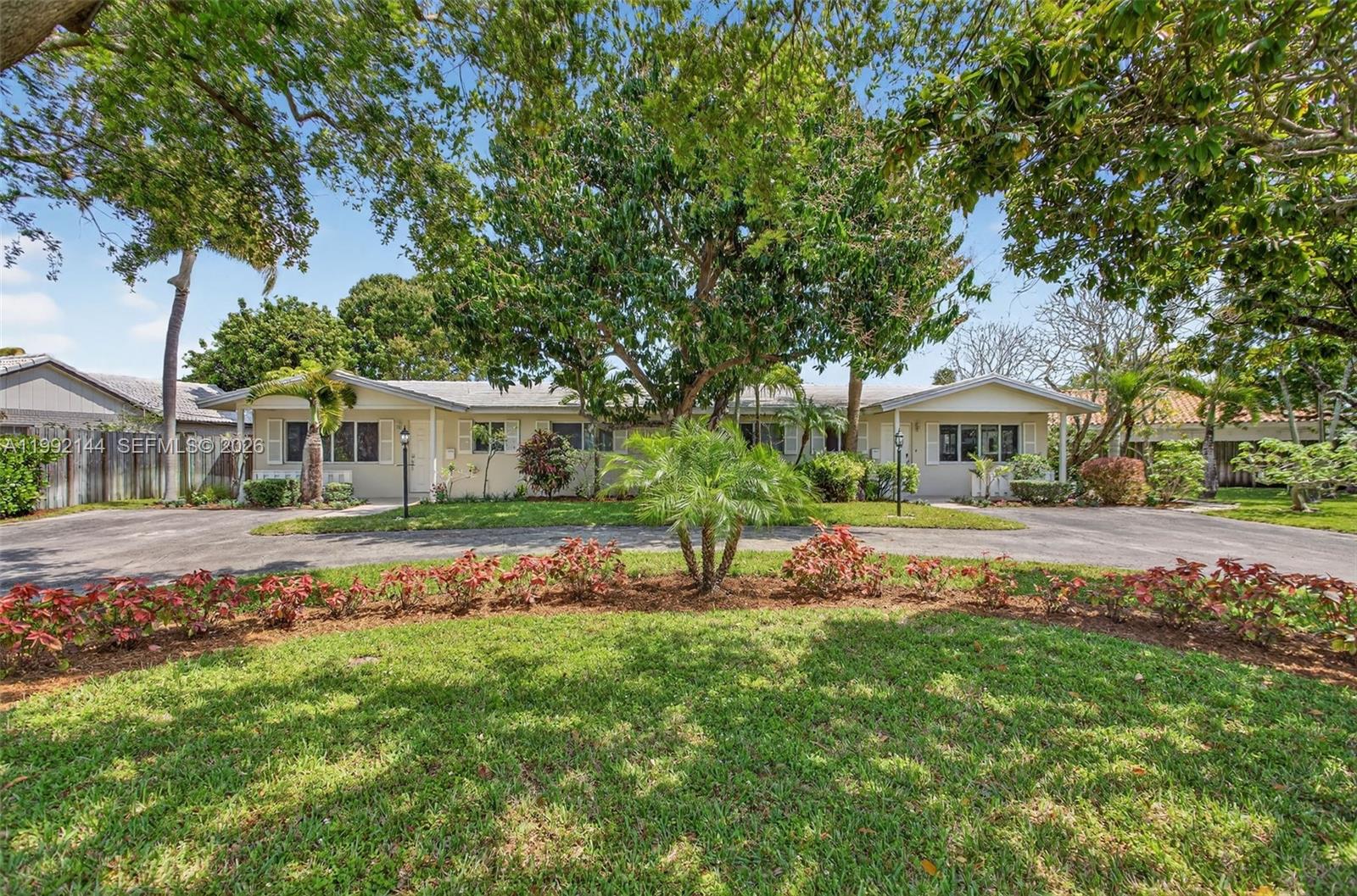 3900 Northeast 22nd Avenue Lighthouse Point, FL 33064 - Photo 2 of 43