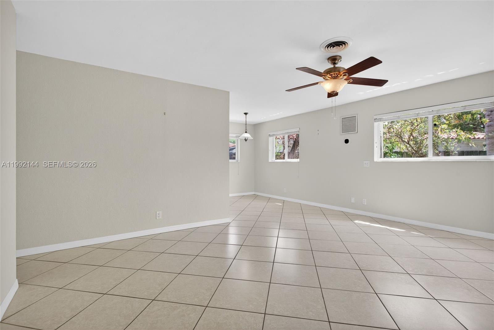 3900 Northeast 22nd Avenue Lighthouse Point, FL 33064 - Photo 7 of 43