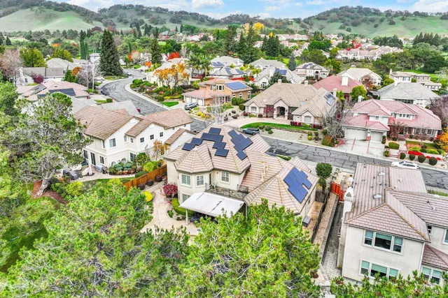 $1,325,000 | 3259 Congressional Circle, Fairfield, CA 94534