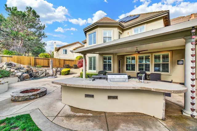 $1,325,000 | 3259 Congressional Circle, Fairfield, CA 94534