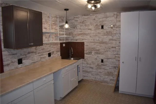 $368,900 | 2600 Magnolia Avenue, Liberty, MO 64068