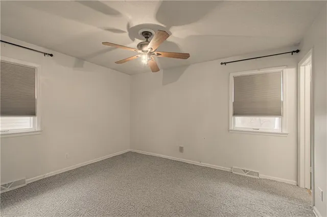 $368,900 | 2600 Magnolia Avenue, Liberty, MO 64068