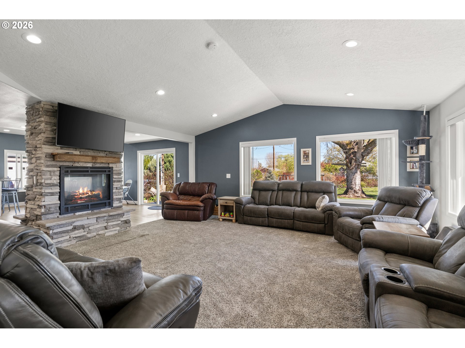 78662 Lloyd Road Hermiston, OR 97838 - Photo 5 of 48