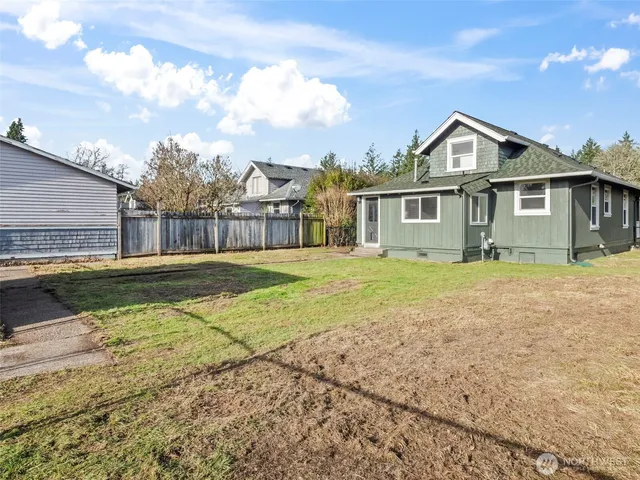 $449,000 | 504 Dupont Avenue, DuPont, WA 98327