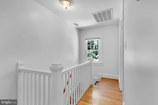 $1,035,000 | 2710 South Joyce Street, Arlington, VA 22202