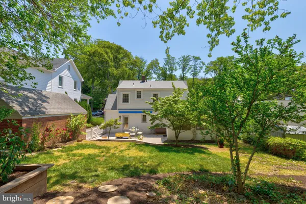 $1,035,000 | 2710 South Joyce Street, Arlington, VA 22202
