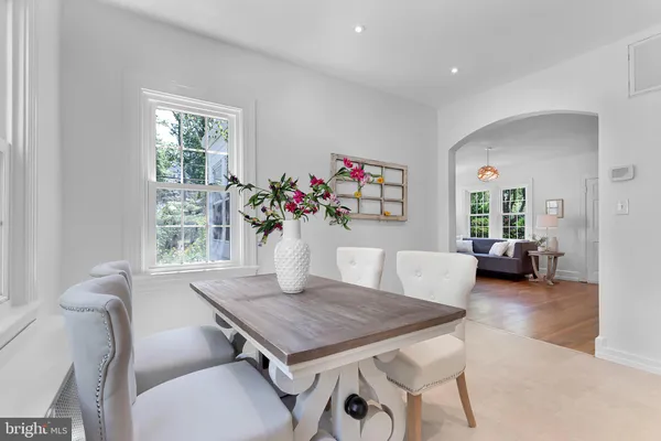 $1,035,000 | 2710 South Joyce Street, Arlington, VA 22202