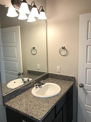 $1,650 | 1208 Garland Road, Georgetown, TX 78626