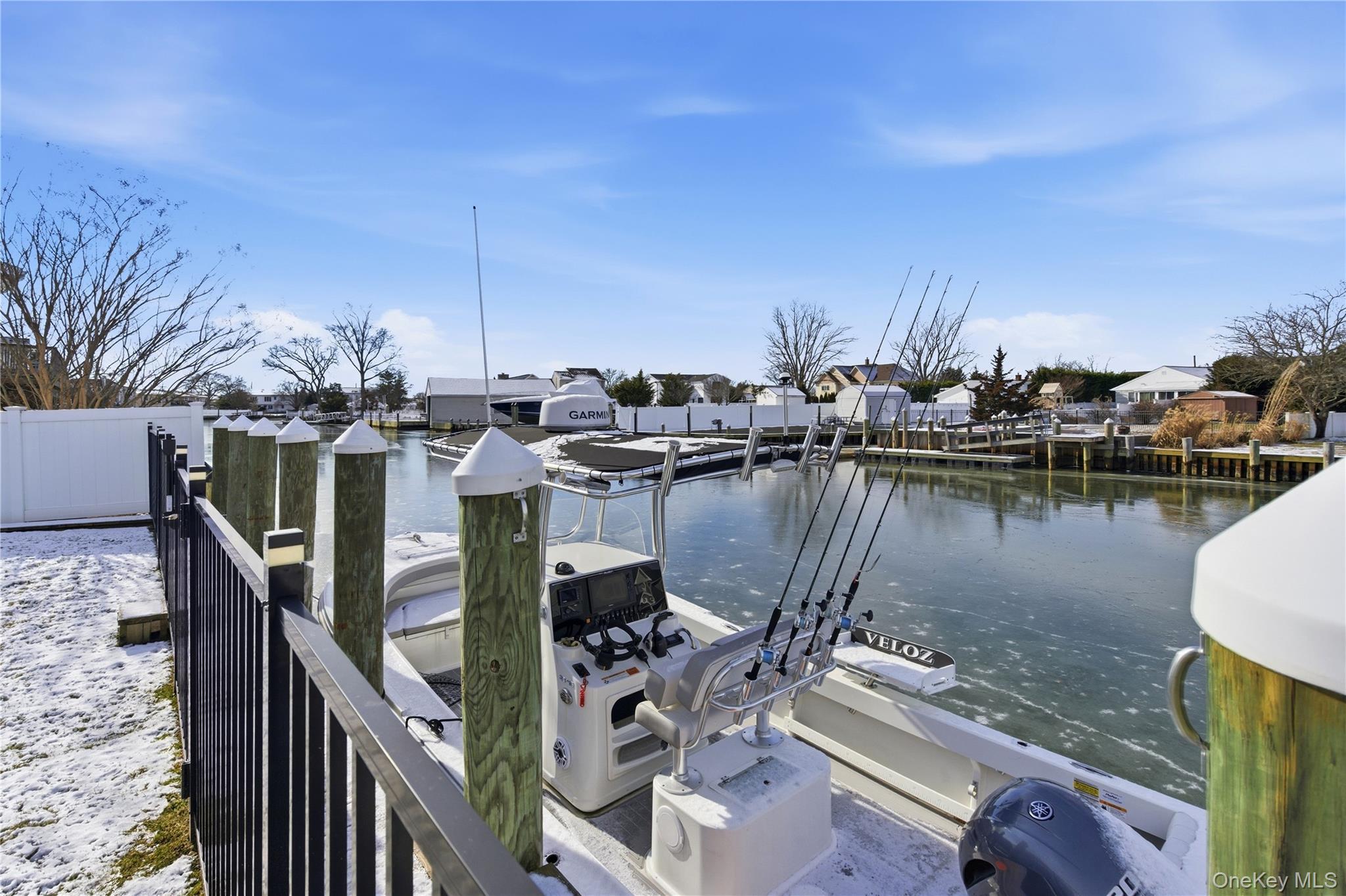 76 Alhambra Road Massapequa, NY 11758 - Photo 21 of 25