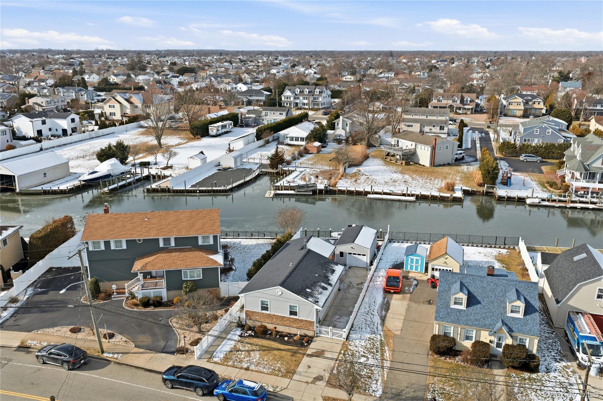 76 Alhambra Road Massapequa, NY 11758 - Photo 3 of 25