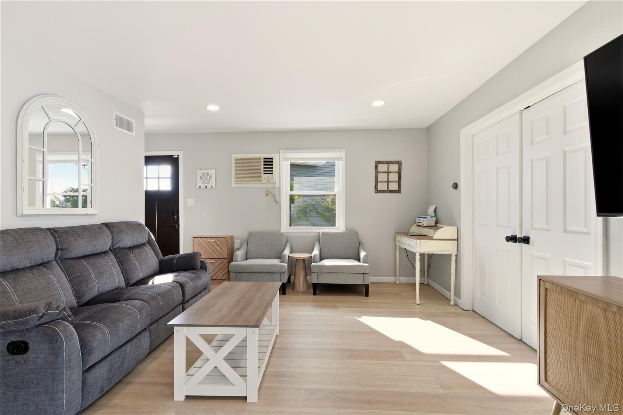 76 Alhambra Road Massapequa, NY 11758 - Photo 5 of 25