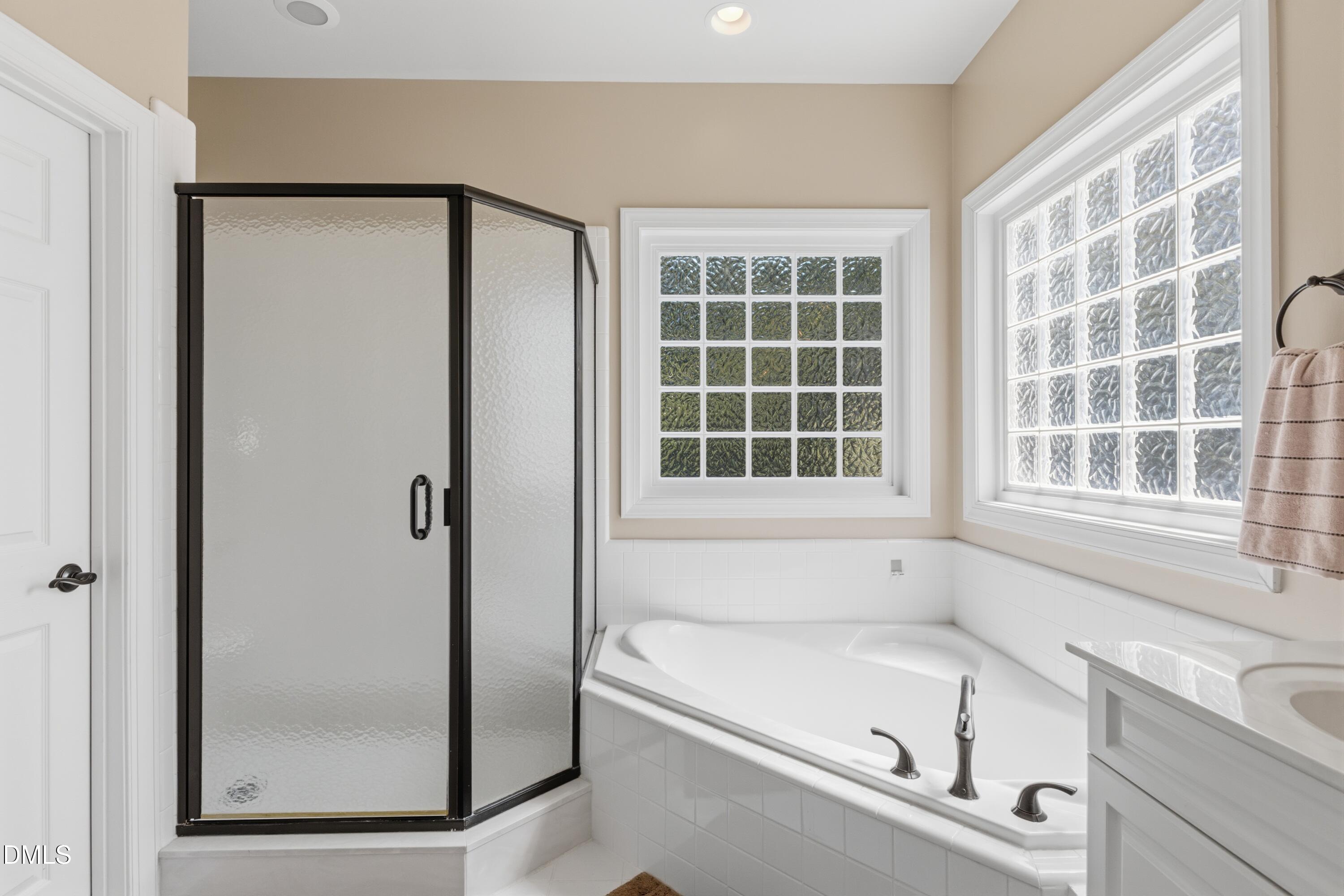 8005 Oneal Road Raleigh, NC 27613 - Photo 23 of 62