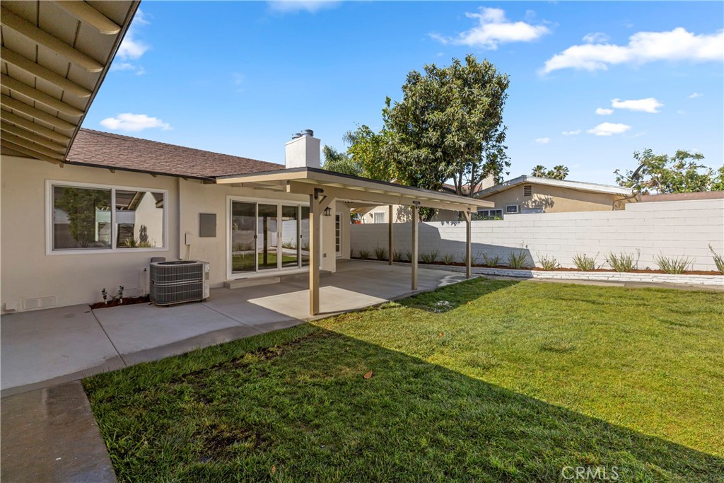 16931 Rinaldi Street Granada Hills, CA 91344 - Photo 16 of 47