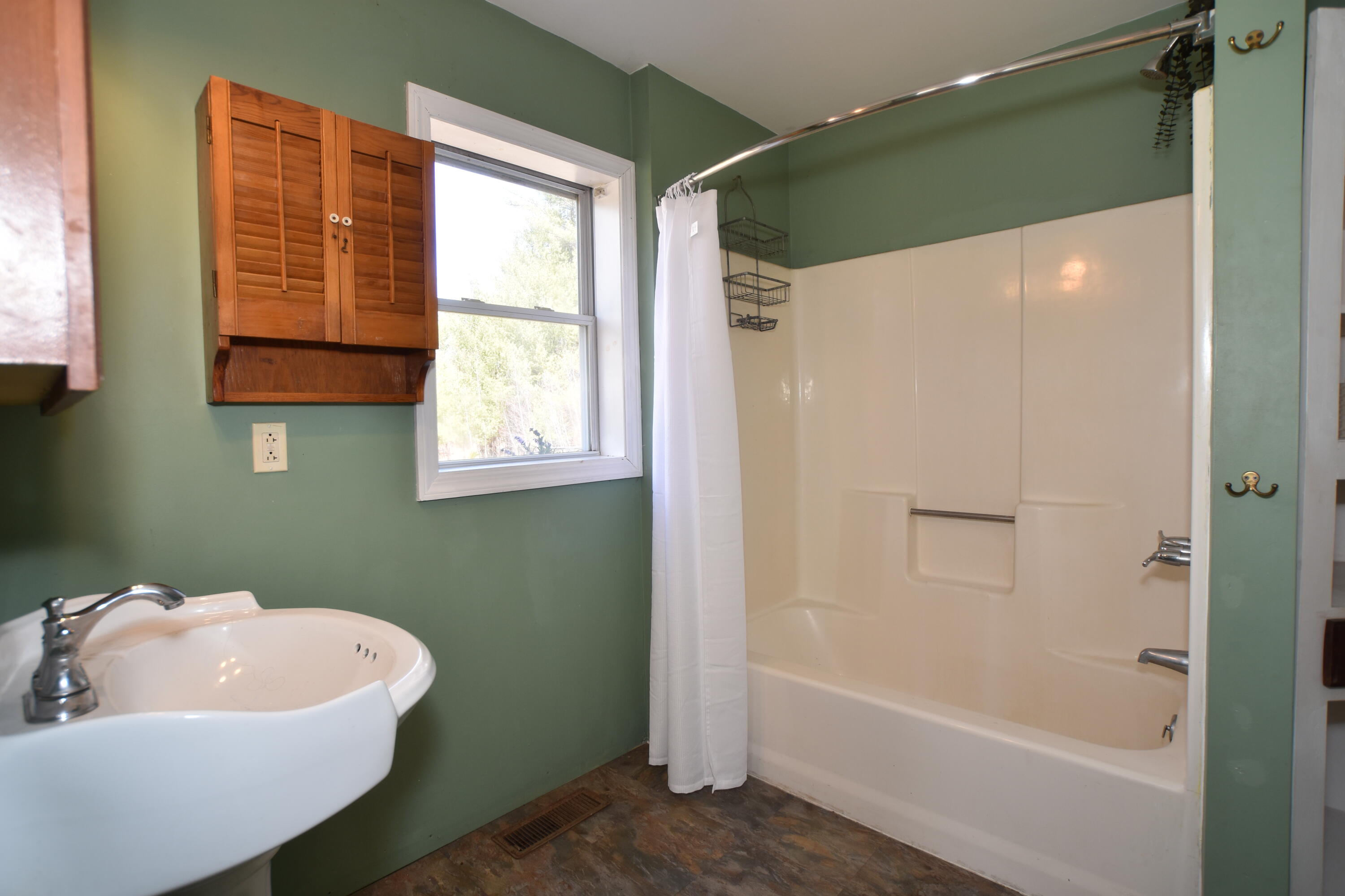 44 Waters Way Limerick, ME 04048 - Photo 11 of 20 DSC_1920