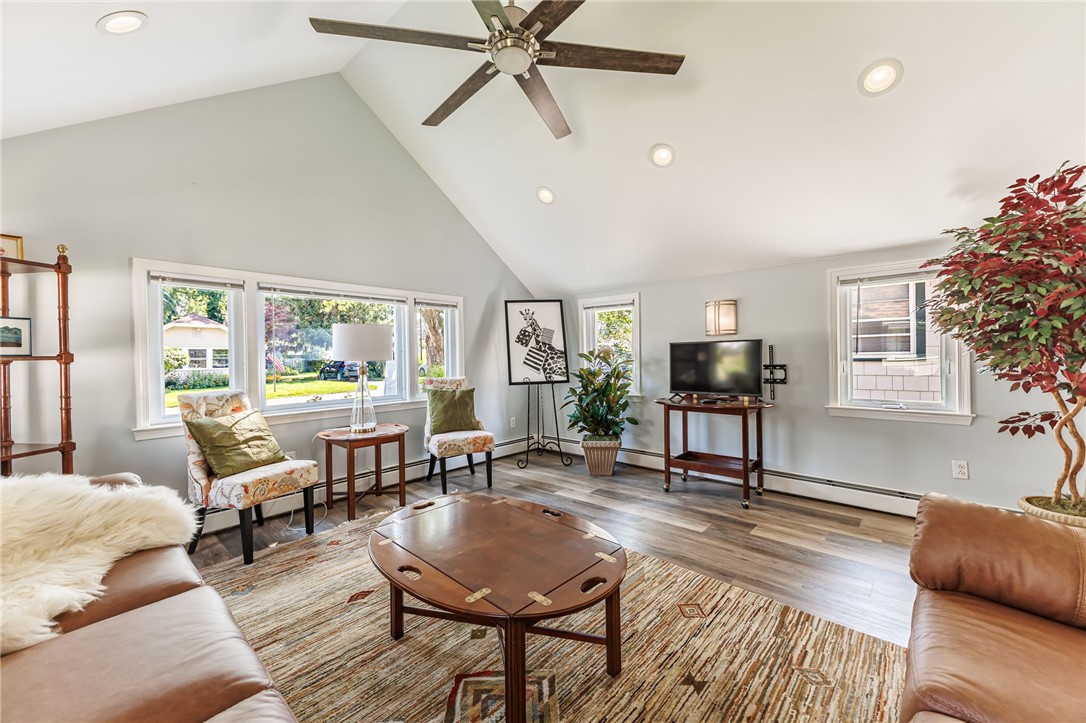17 Bateau Terrace Irondequoit, NY 14617 - Photo 9 of 36 Gallery Image 9