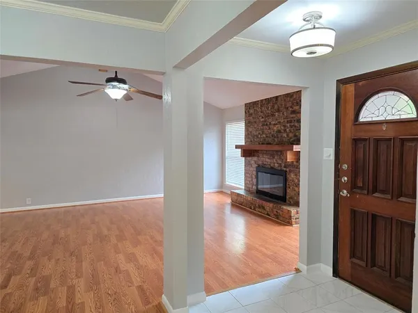 $2,700 | 2822 Oak Forest Drive, Grapevine, TX 76051