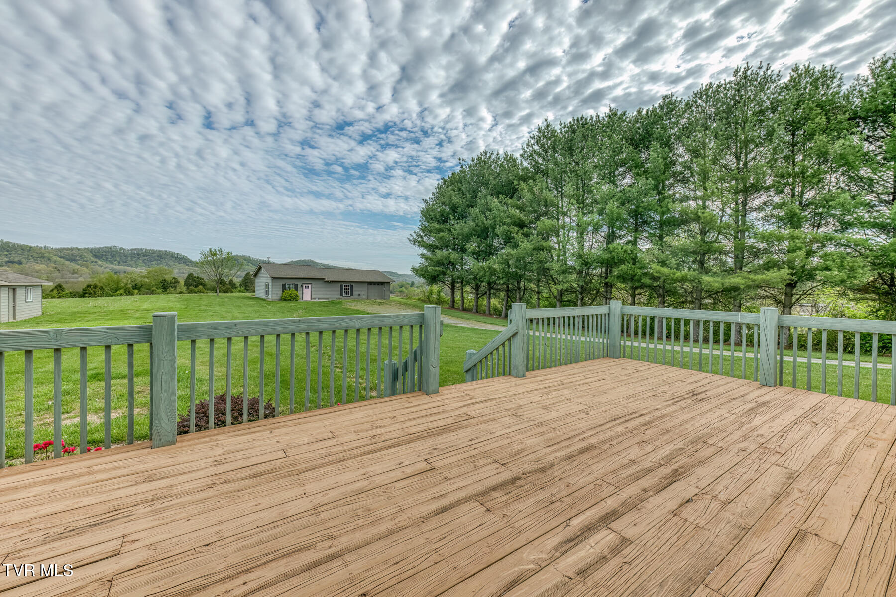1237 White Top Road Bluff City, TN 37618 - Photo 52 of 84 1237 White Top Rd-74