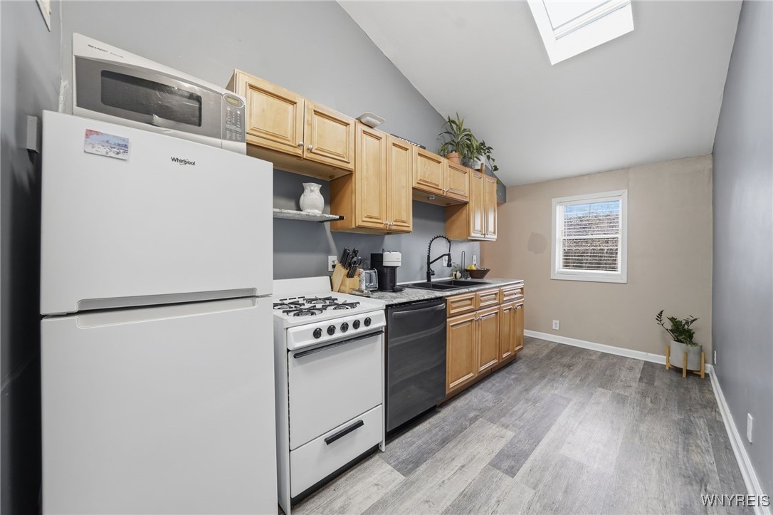 283 West Tupper Street, Unit N Buffalo, NY 14201 - Photo 35 of 44