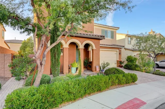 $649,000 | 2557 Sable Ridge Street, Henderson, NV 89044