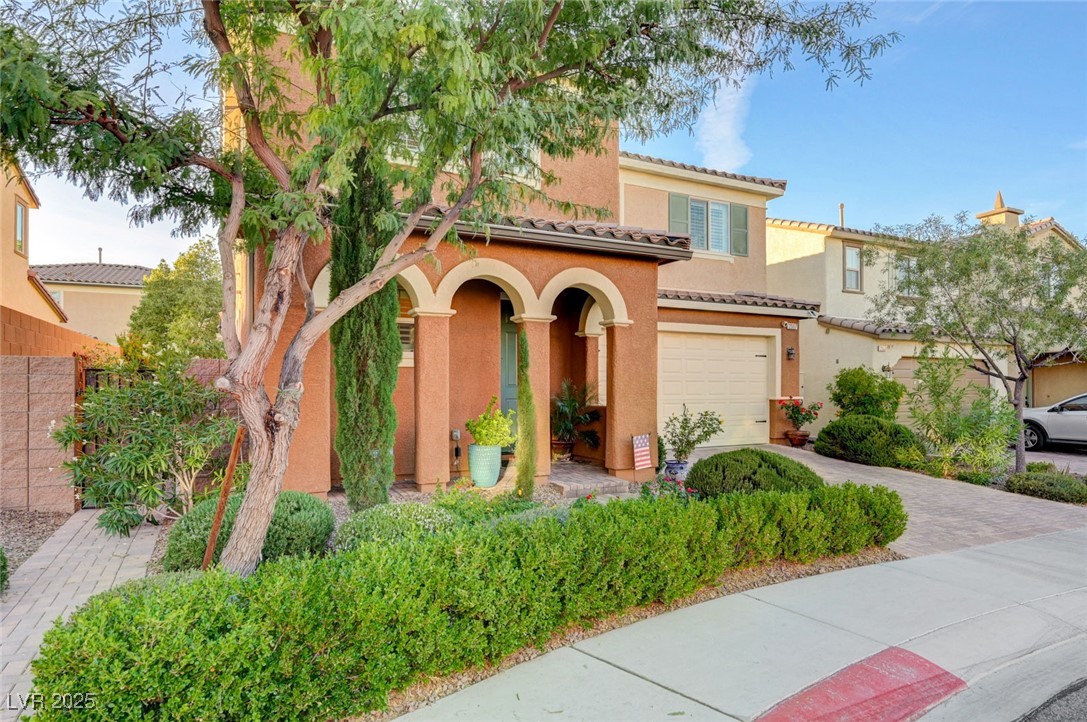 2557 Sable Ridge Street Henderson, NV 89044 - Photo 4 of 43