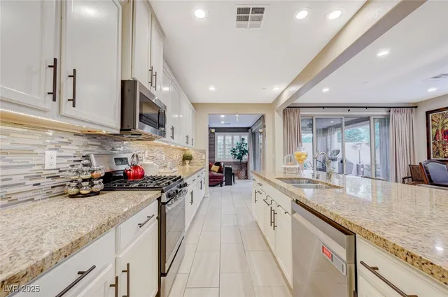 $649,000 | 2557 Sable Ridge Street, Henderson, NV 89044