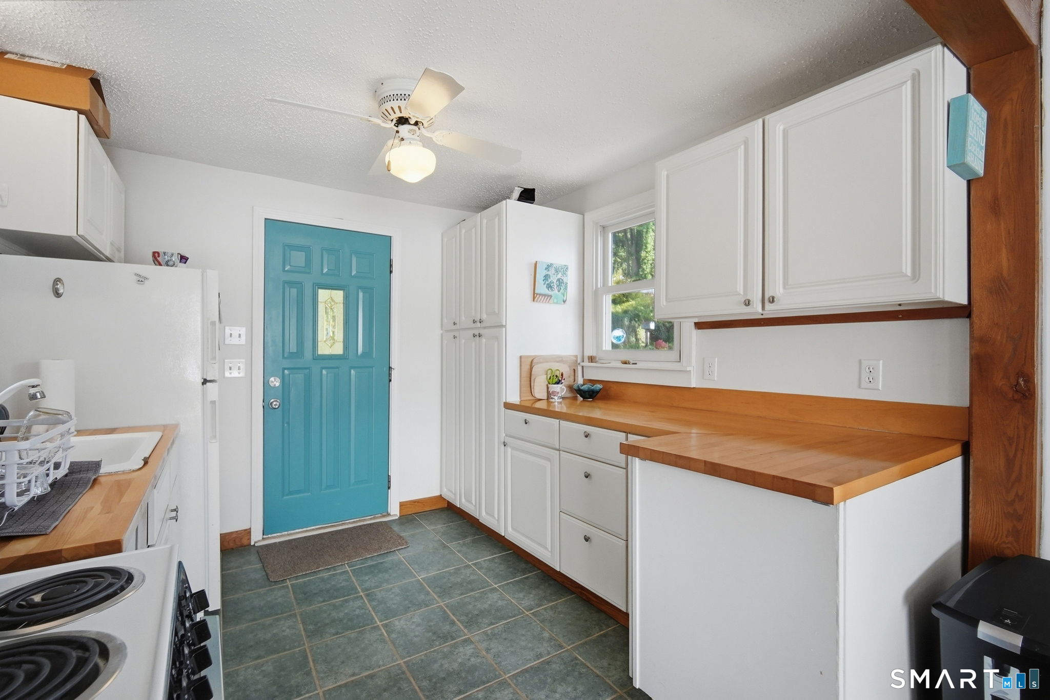 149 West Shore Road Ellington, CT 06029 - Photo 15 of 37 Gallery Image 15