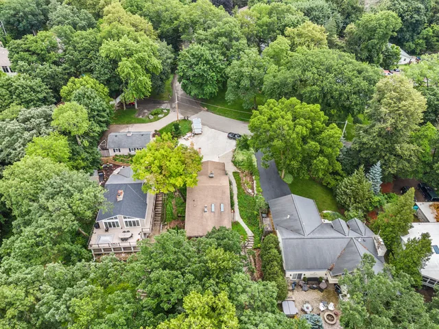 $599,900 | W299S10735 Pickering Drive, Mukwonago, WI 53149