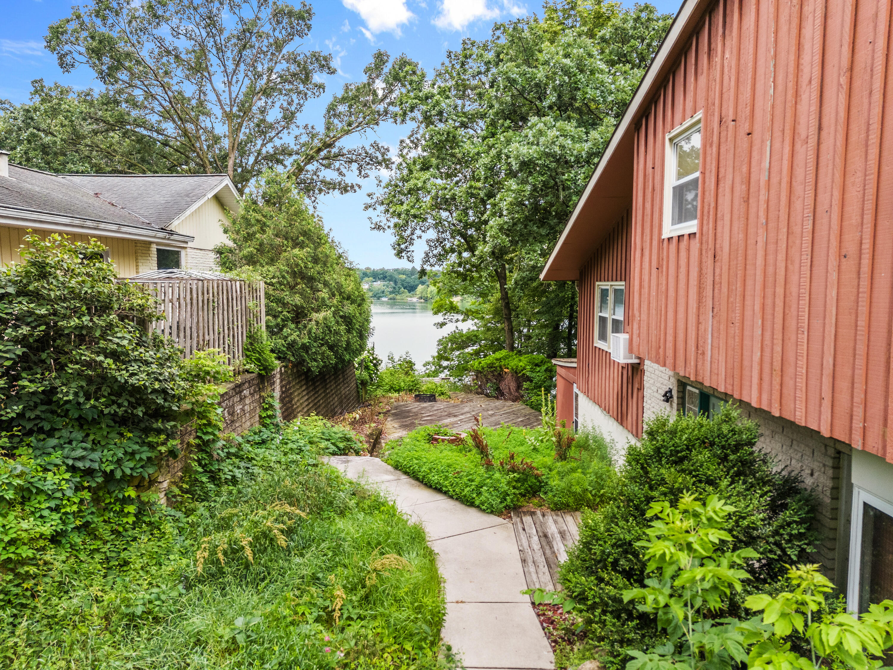 W299S10735 Pickering Drive Mukwonago, WI 53149 - Photo 20 of 20 W299S10735 Pickering Dr-2