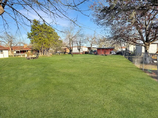 $50,000 | Lot On South Pecan Street, Flatonia, TX 78941