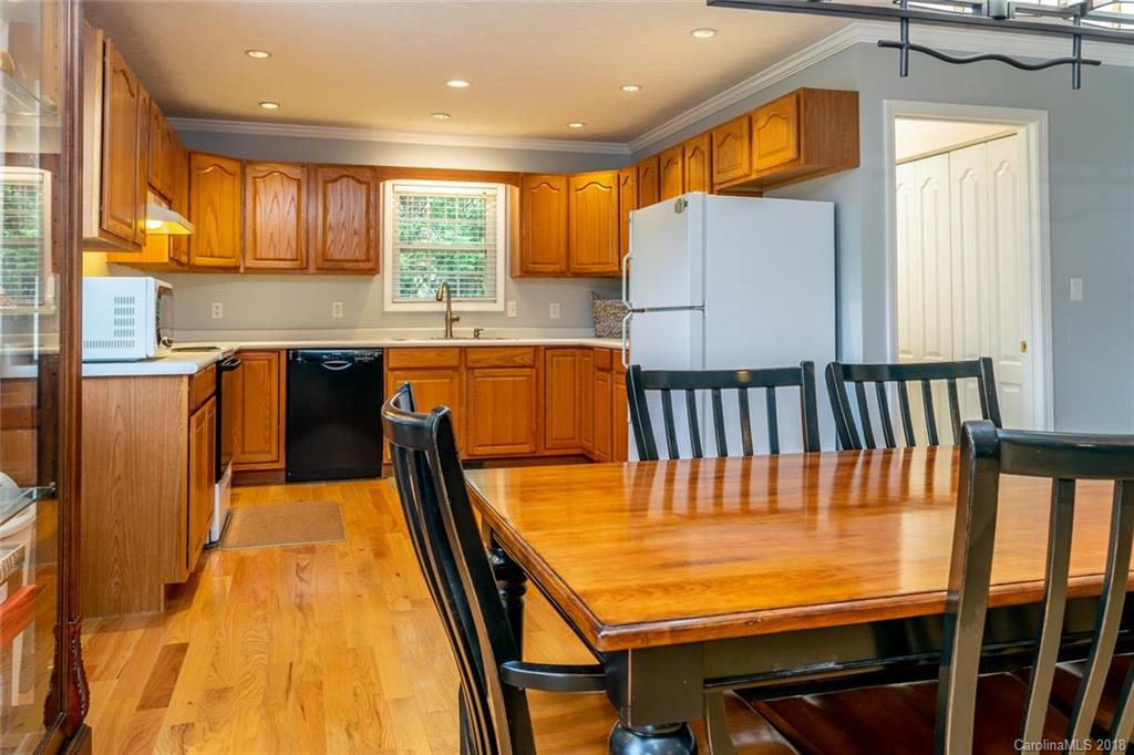 60 Bowman Ridge Road Hendersonville, NC 28739 - Photo 30 of 36