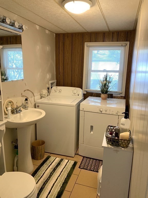 12 Timber Lane Wareham, MA 02576 - Photo 11 of 13 Gallery Image 11