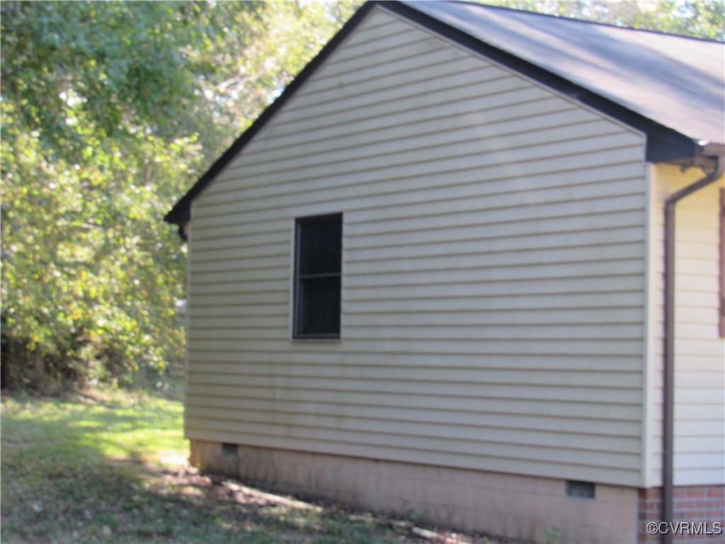 11951 Moody Road Hopewell, VA 23860 - Photo 4 of 21 Gallery Image 4
